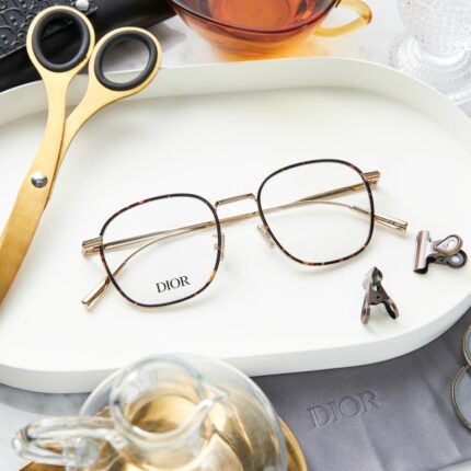 glasses-dior-black-suit-o-s2u-b500