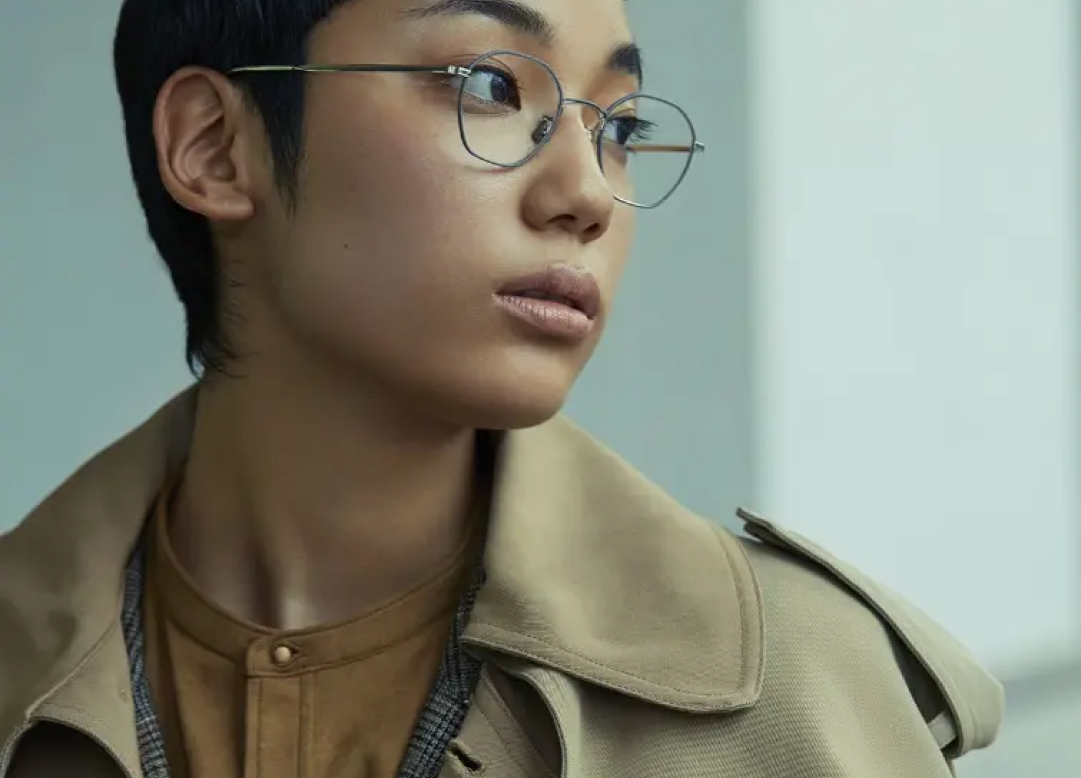 service-glasses-wearing-unisex-1081-778