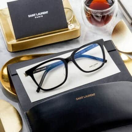 SAINT LAURENT_M110F_004_55-17_2663